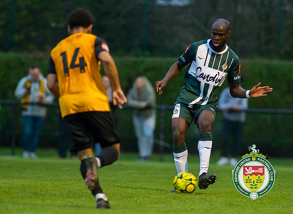 ISE_Merstham_2-0_AshfordUnited_134