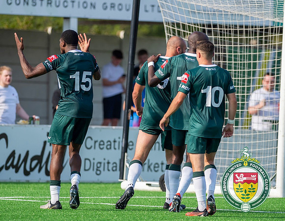 Ashford_2-1_HartleyWintney_118