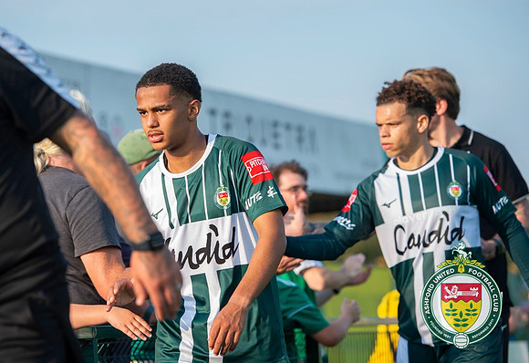 Ashford_2-1_HartleyWintney_240
