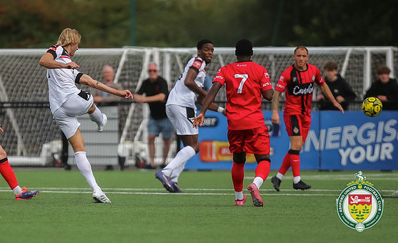 ISE_Faversham_3-1_AshfordUnited_207