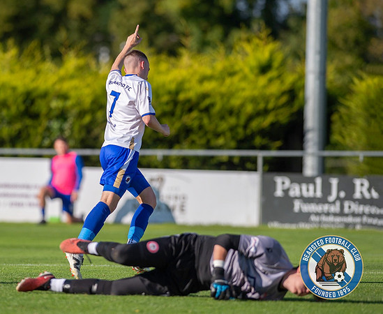 Bearsted_(2)_5-2_(0)_HollandsAndBlair_072