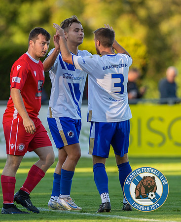 Bearsted_(2)_5-2_(0)_HollandsAndBlair_253