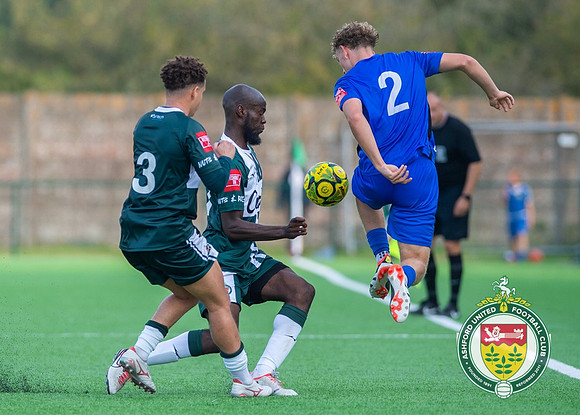 Ashford_2-1_HartleyWintney_197