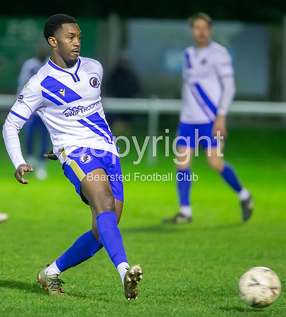 SECFL_Larkfield_4-1_Bearsted_044