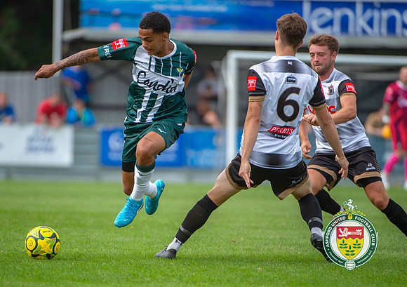 FATrophy_Deal_0-1_AshfordUnited_095