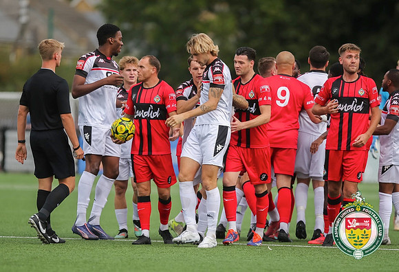 ISE_Faversham_3-1_AshfordUnited_183
