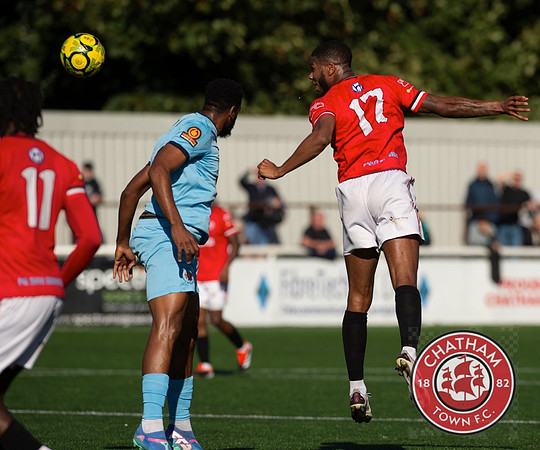 Chatham_0-3_Slough_075