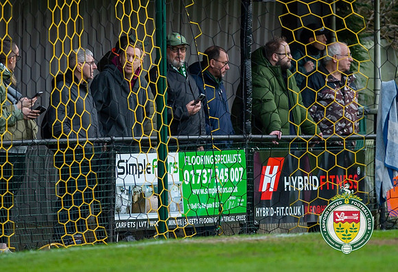 ISE_Merstham_2-0_AshfordUnited_073