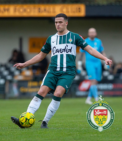 ISE_Merstham_2-0_AshfordUnited_053