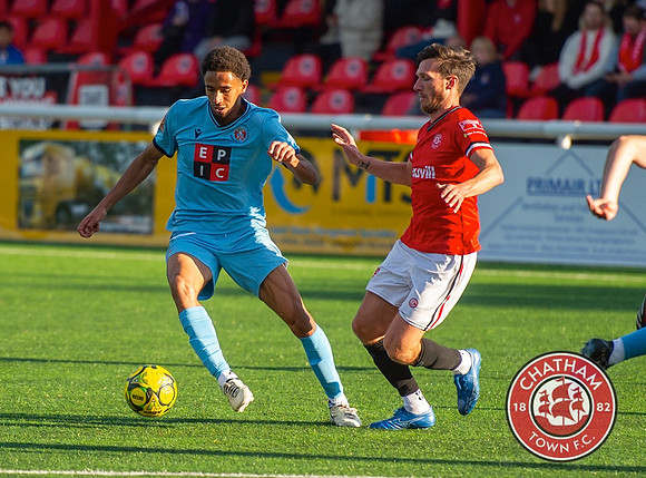 Chatham_0-3_Slough_322