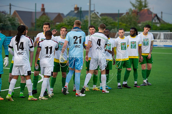 Faversham_2-2_Corinthian_POSF_(1-4pens)_027