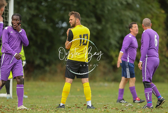 ADL_AshfordWanderes_12-5_BurtonGrove_197