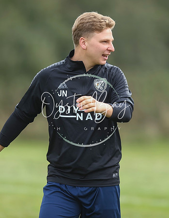 SouthEastSwans_1-4_Egerton_004