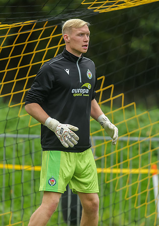 ISE_EastGrinstead_0-6_AShfordUnited_004