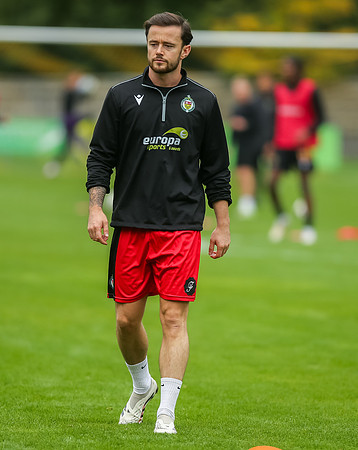 ISE_EastGrinstead_0-6_AShfordUnited_019