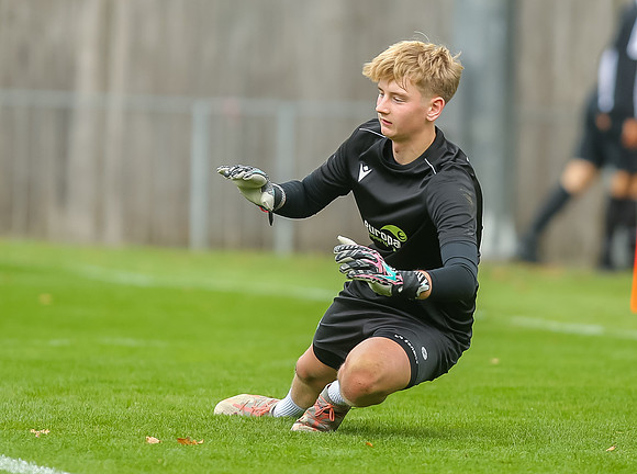 ISE_EastGrinstead_0-6_AShfordUnited_039