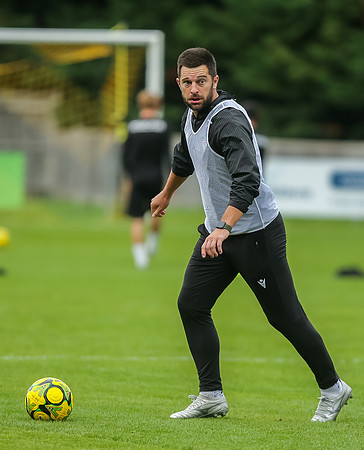 ISE_EastGrinstead_0-6_AShfordUnited_050