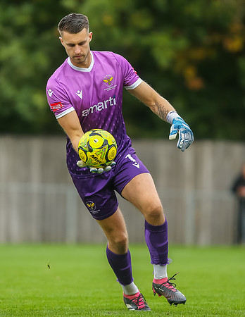ISE_EastGrinstead_0-6_AShfordUnited_124