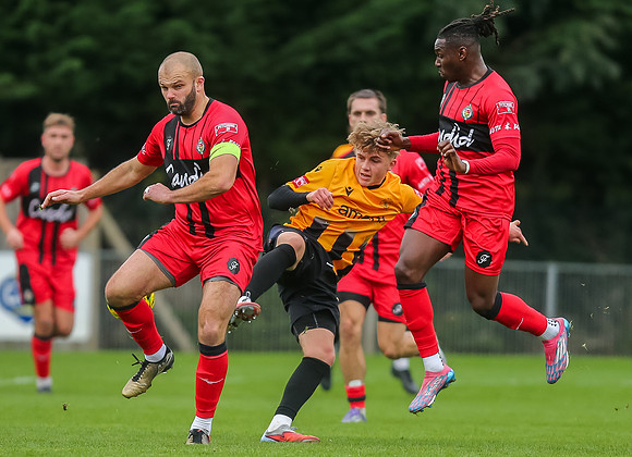 ISE_EastGrinstead_0-6_AShfordUnited_154
