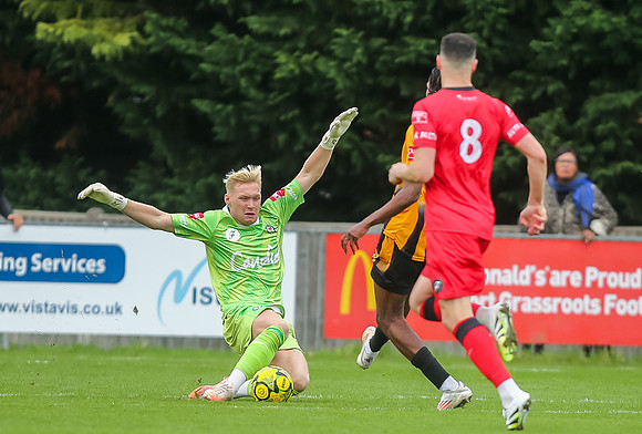 ISE_EastGrinstead_0-6_AShfordUnited_188