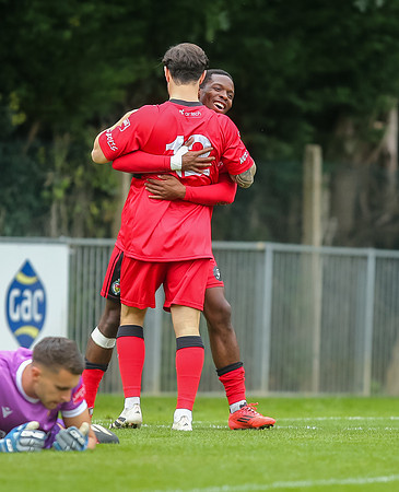 ISE_EastGrinstead_0-6_AShfordUnited_325