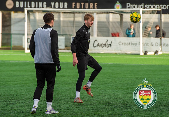 ISE_Ashford_(2)_3-1_(1)_BeckenhamTown_032