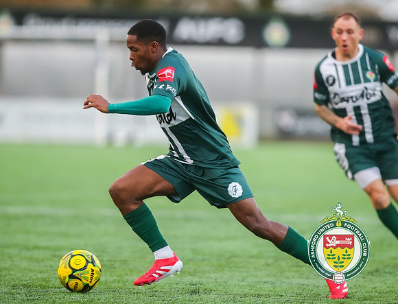 ISE_Ashford_(2)_3-1_(1)_BeckenhamTown_145