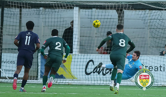 ISE_Ashford_(2)_3-1_(1)_BeckenhamTown_167