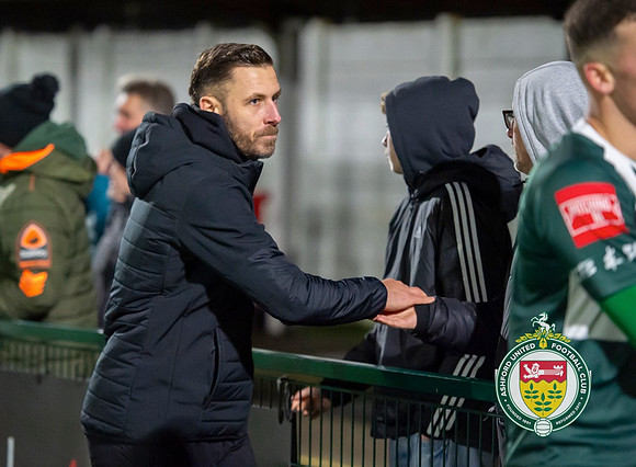ISE_Ashford_(2)_3-1_(1)_BeckenhamTown_389