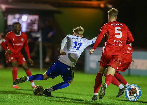 CUP_Bearsted_1-1_HollandsAndBlair_Pens_431