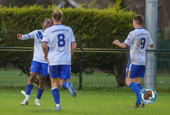 SECFL_Bearsted_2-1_Rusthall_285