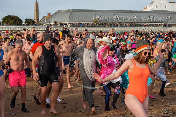 Ramsgate_NewYearDip_063