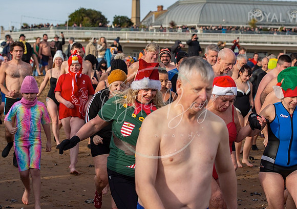 Ramsgate_NewYearDip_067