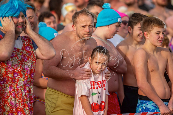 Ramsgate_NewYearDip_100