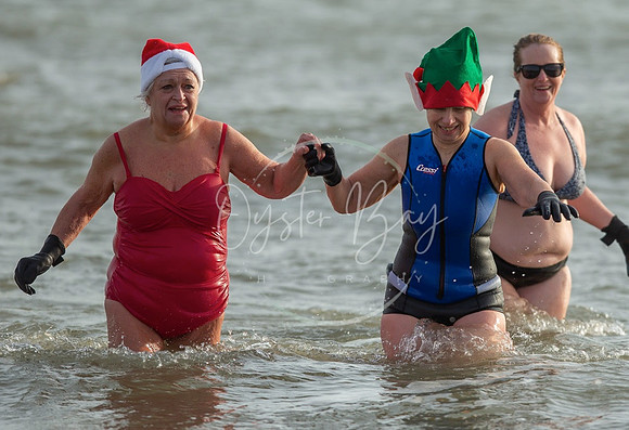Ramsgate_NewYearDip_115