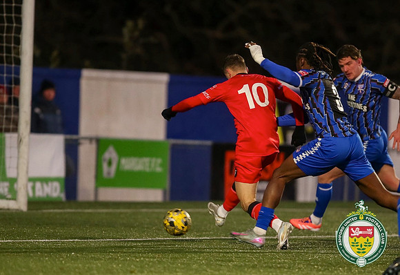 ISE_Margate_2-4_AshfordUnited_249