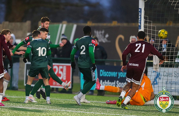 ISE_Ashford_3-2_CroydonAth_232