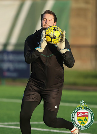 ISE_Ashford_3-2_CroydonAth_041