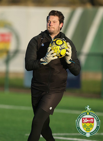 ISE_Ashford_3-2_CroydonAth_042
