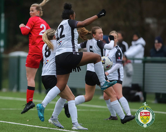 BromleyLadies_6-0_AshfordLadies_158