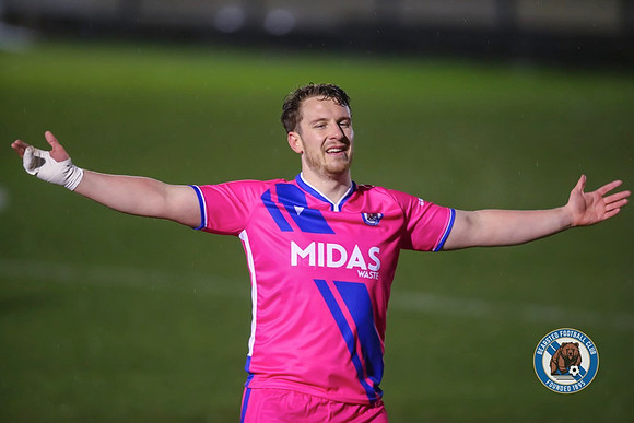 ErithandB_0-2_Bearsted_024