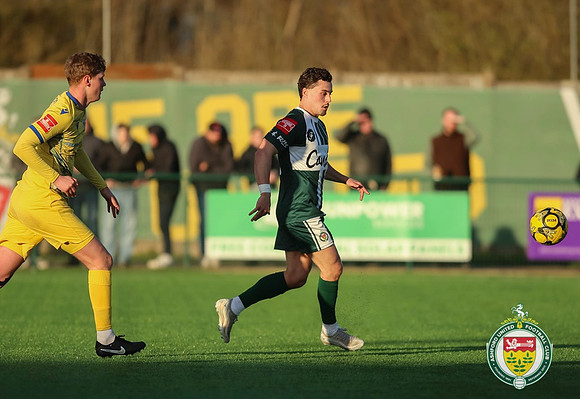 ISE_Ashford_2-1_EastbourneTown_320