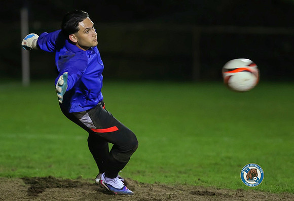 SECFLSemiFinal_Greenwich_3-4_Bearsted_009
