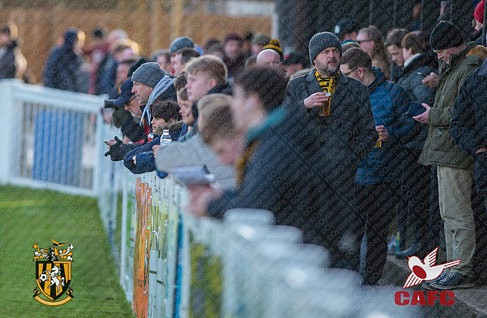 FIFC_v_CAFC_Warmup-fans-050