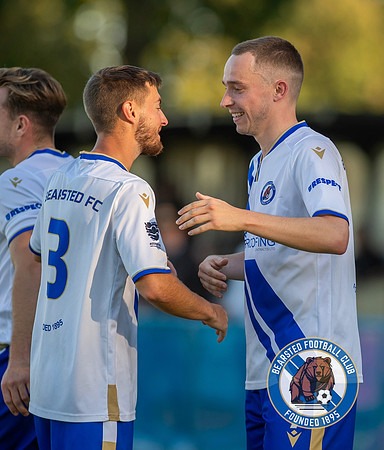 Bearsted_(2)_5-2_(0)_HollandsAndBlair_212