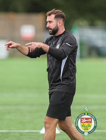 Ahsford_ladies_1-1_ Montpelier_Villa_016