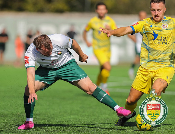 ISE_Ashford_4-0_Eastbourne_012