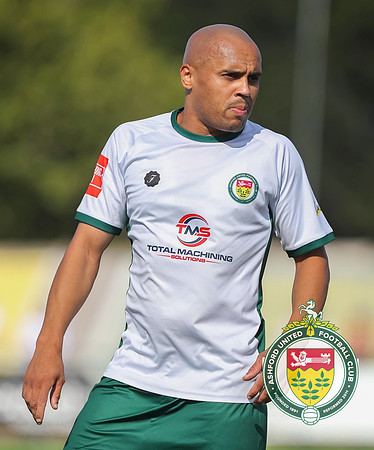 ISE_Ashford_4-0_Eastbourne_019