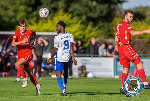 Bearsted_(2)_5-2_(0)_HollandsAndBlair_194