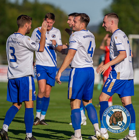 Bearsted_(2)_5-2_(0)_HollandsAndBlair_147
